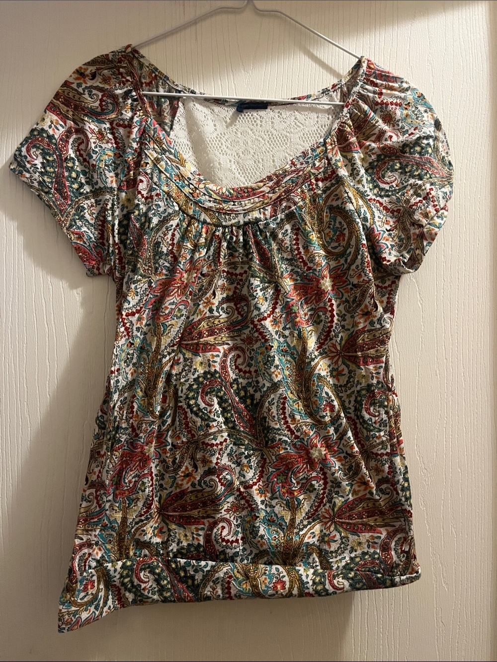 Paisley Short-Sleeve Scoop Neck Top in Multi